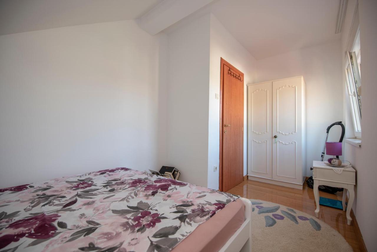 Apartman Pogled Trebinje Apartment Exterior photo